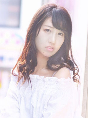 柚木彩見